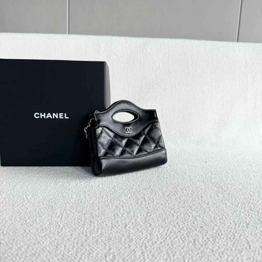 Chanel Women Pre-Loved Bag Very Good Condition